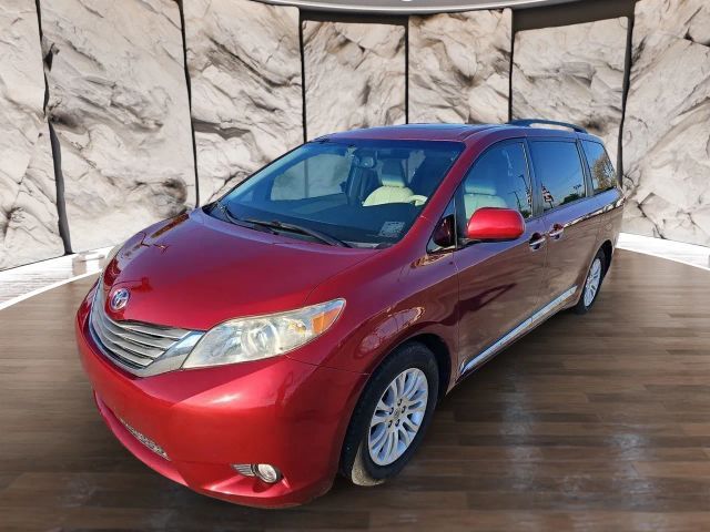 2013 Toyota Sienna