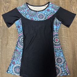 NWOT size S Womens' Color Block Moderate Swim Cover