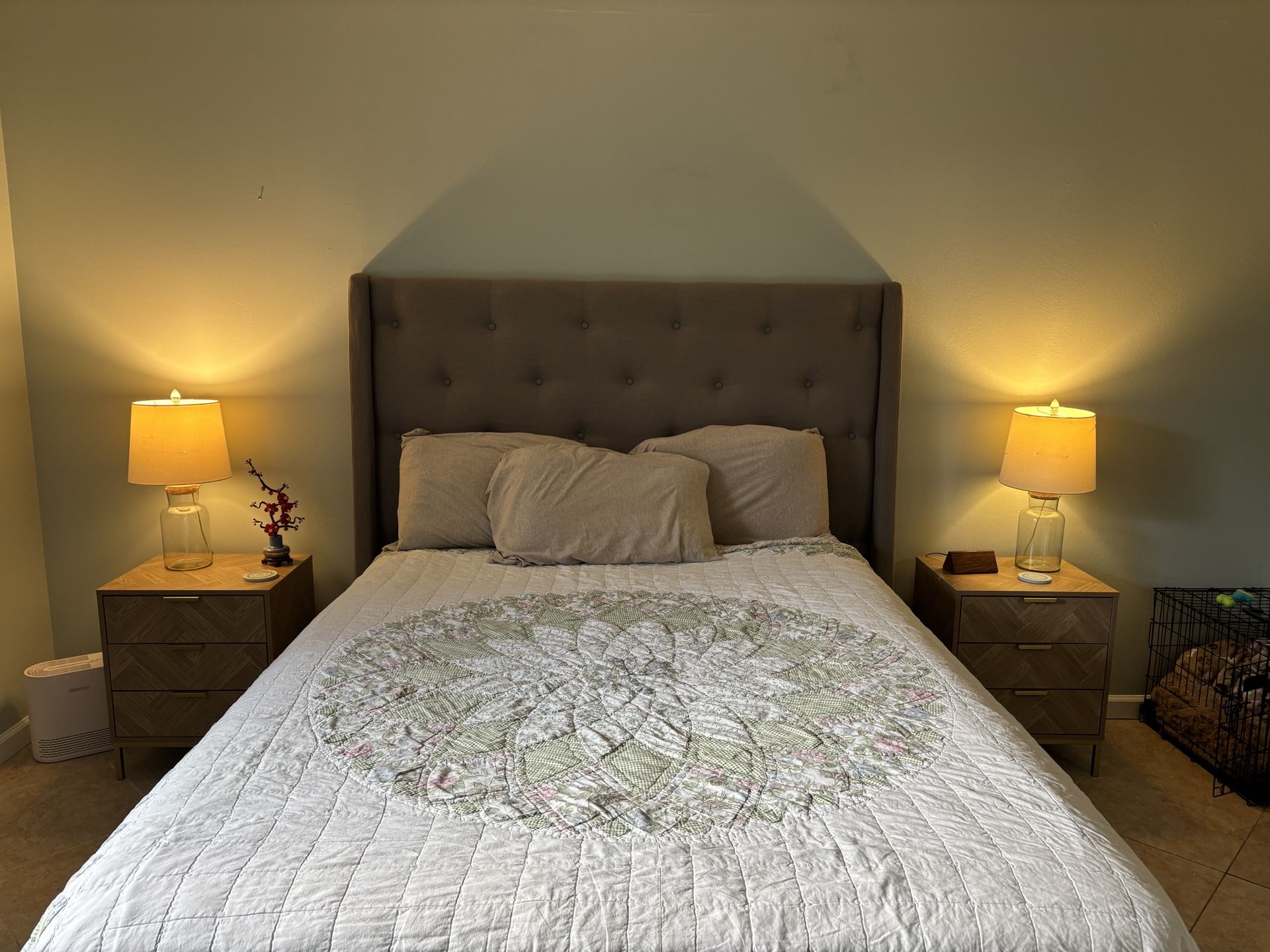 Queen Bed