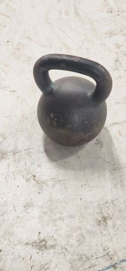 53 LB Rogue Kettlebell