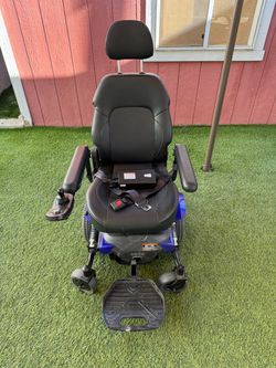 Merits Power Wheelchair with Joystick Control