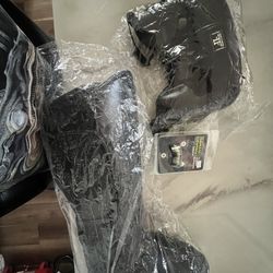 Fight 2 Finish Boxing Gear 