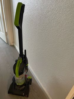 PowerForce compact vaccum