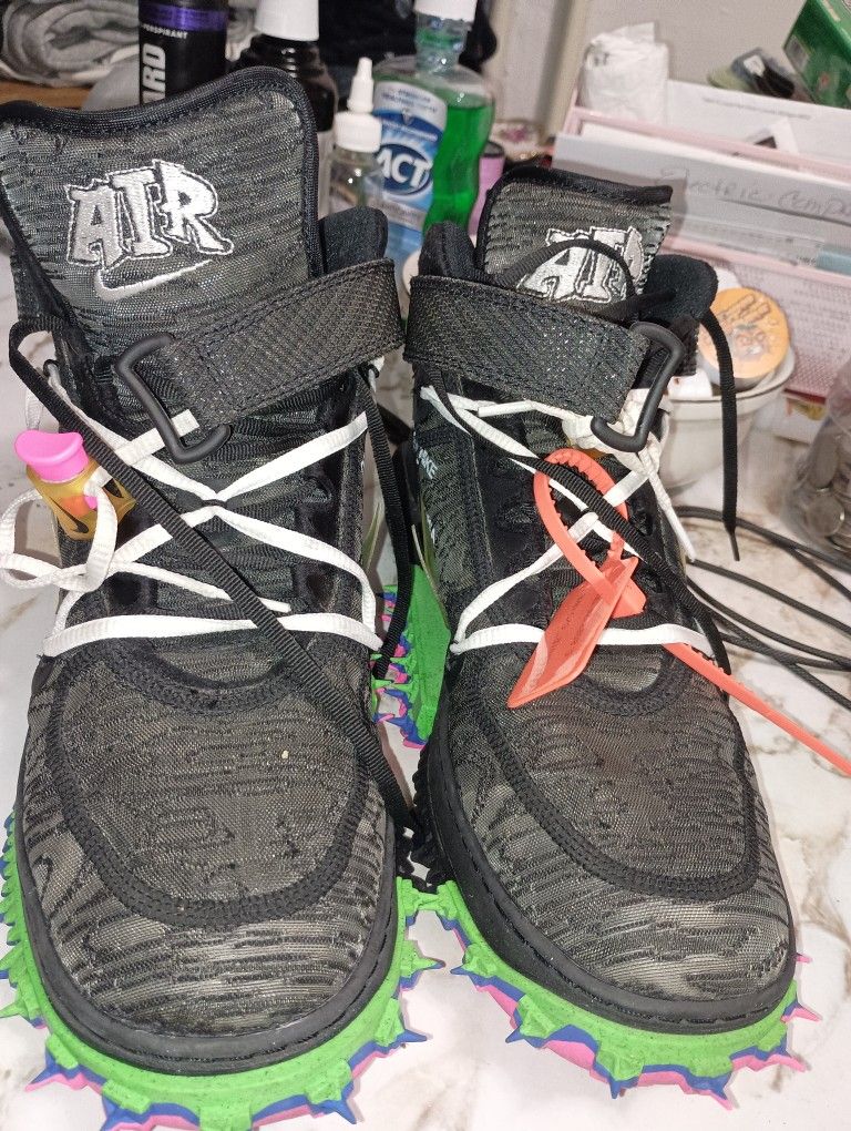 Off White Jordan Dunks S 10.5