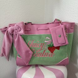 JUICY COUTURE STRAWBERRY DAYDREAMER