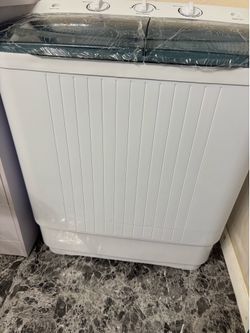 Portable Washing Machine with Separate Spinner