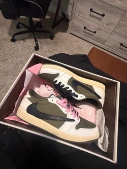Jordan 1 low Travis Scott Medium Olive