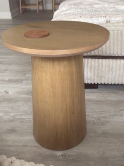 Threshold Small End Table/Drink Table
