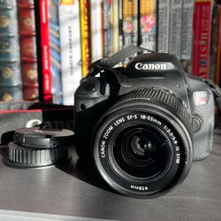 Canon Rebel T5i Camera & Lens