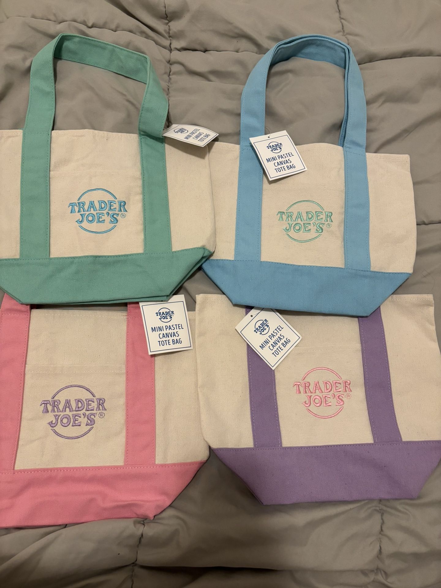 Trader Joe’s Mini Pastel Bags Set Of 4
