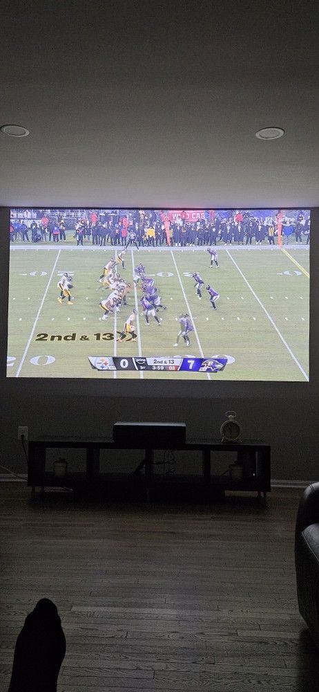 Ust Projector