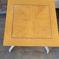 2 Wood End Tables