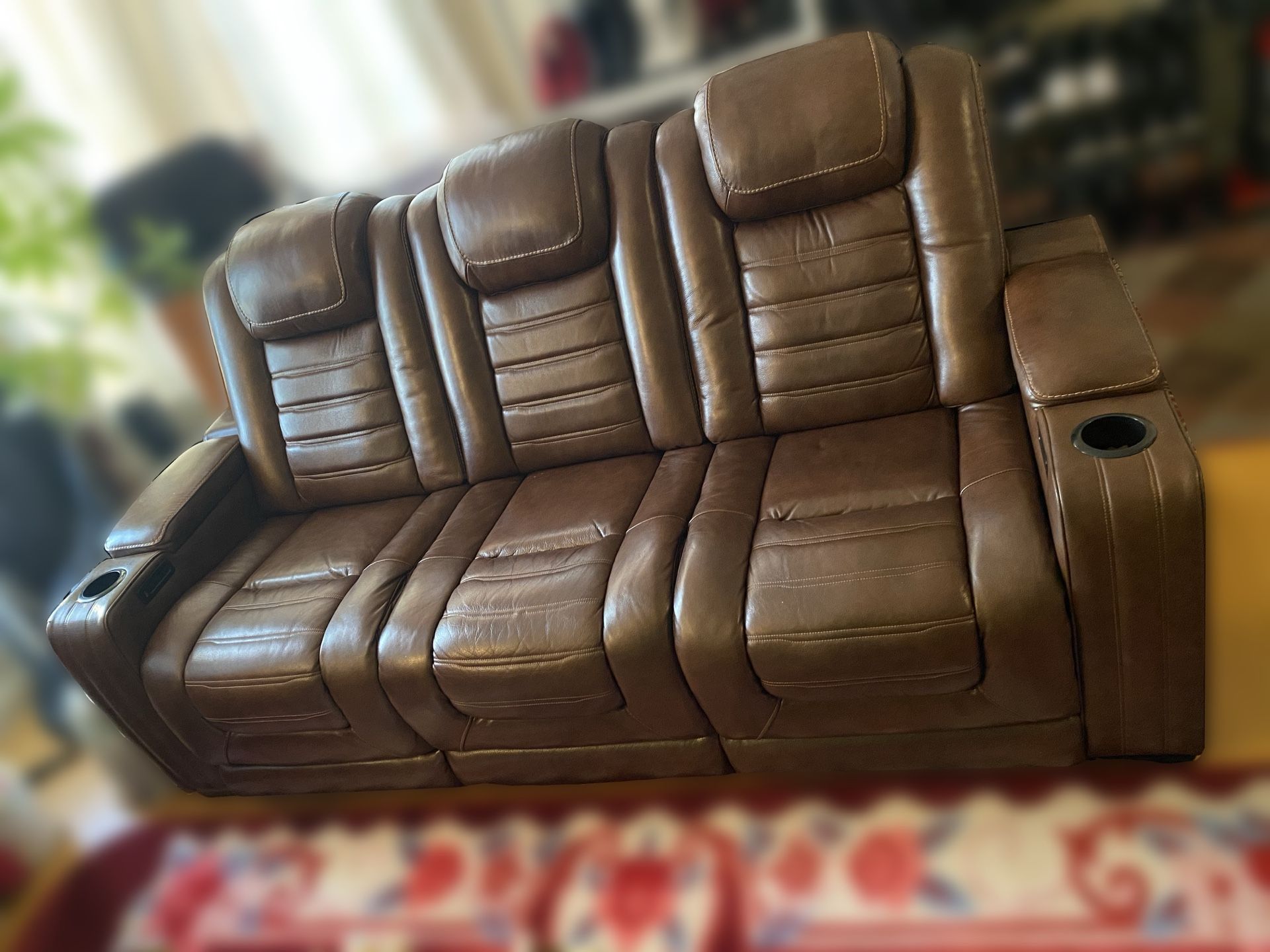 Reclining Couch - Full leather, Full power