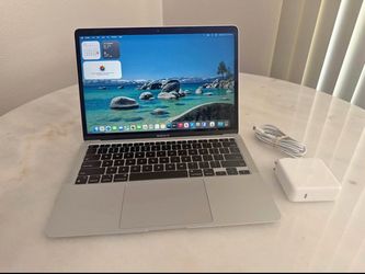 MacBook Air M1 2020 — Like New — Only 20 Battery Cycles