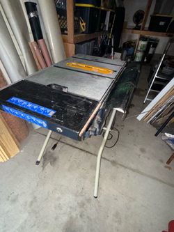 Saw table for sale