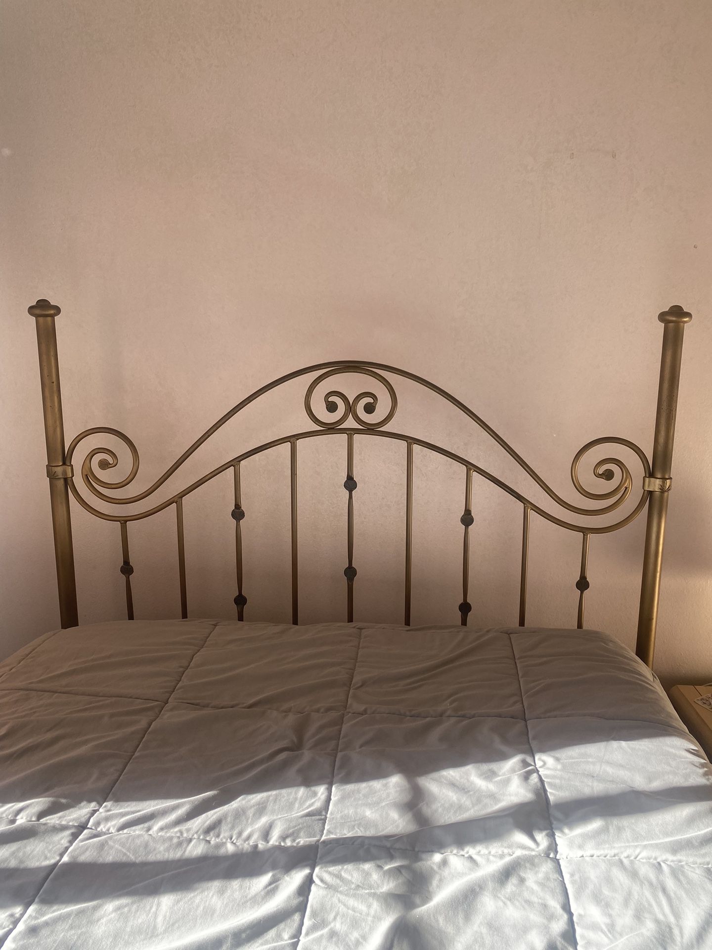 Full Bed with Brass Headboard 