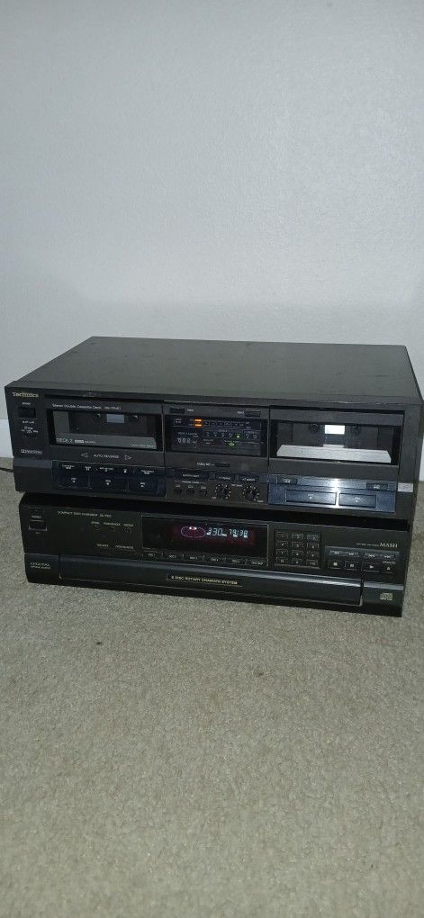 Technics Cassette Tape Player And CD Player Compact Disc 5 CD Changer