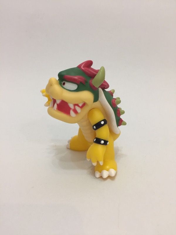 Nintendo Banpresto Super Mario bowser Action Figure 4" tall Brand New with bag package