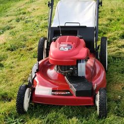 Toro Recycler Self Propelled Lawn Mower!