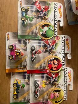 Hot wheels Mario kart set of 5