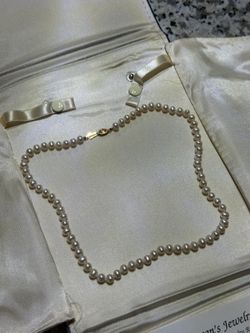 14K Gold Clasp Cultured Pearl Necklace