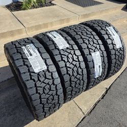 35x12.50R20  TOYO OPEN COUNTRY AT3 tires 