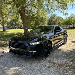 2015 Ford Mustang