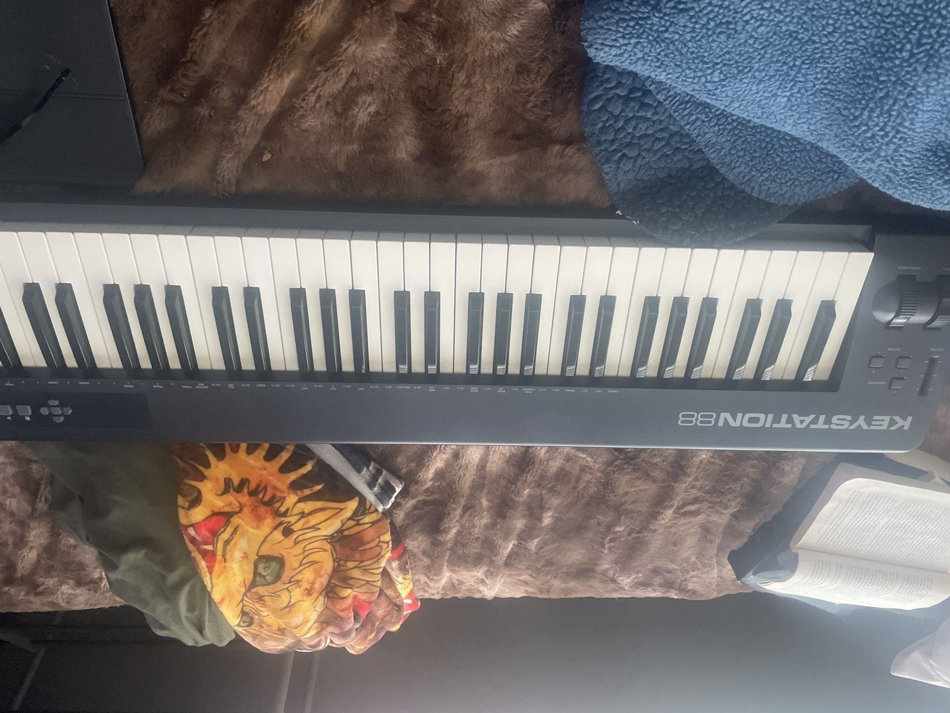 M-audio 88 Semi Weight Keys Workstation