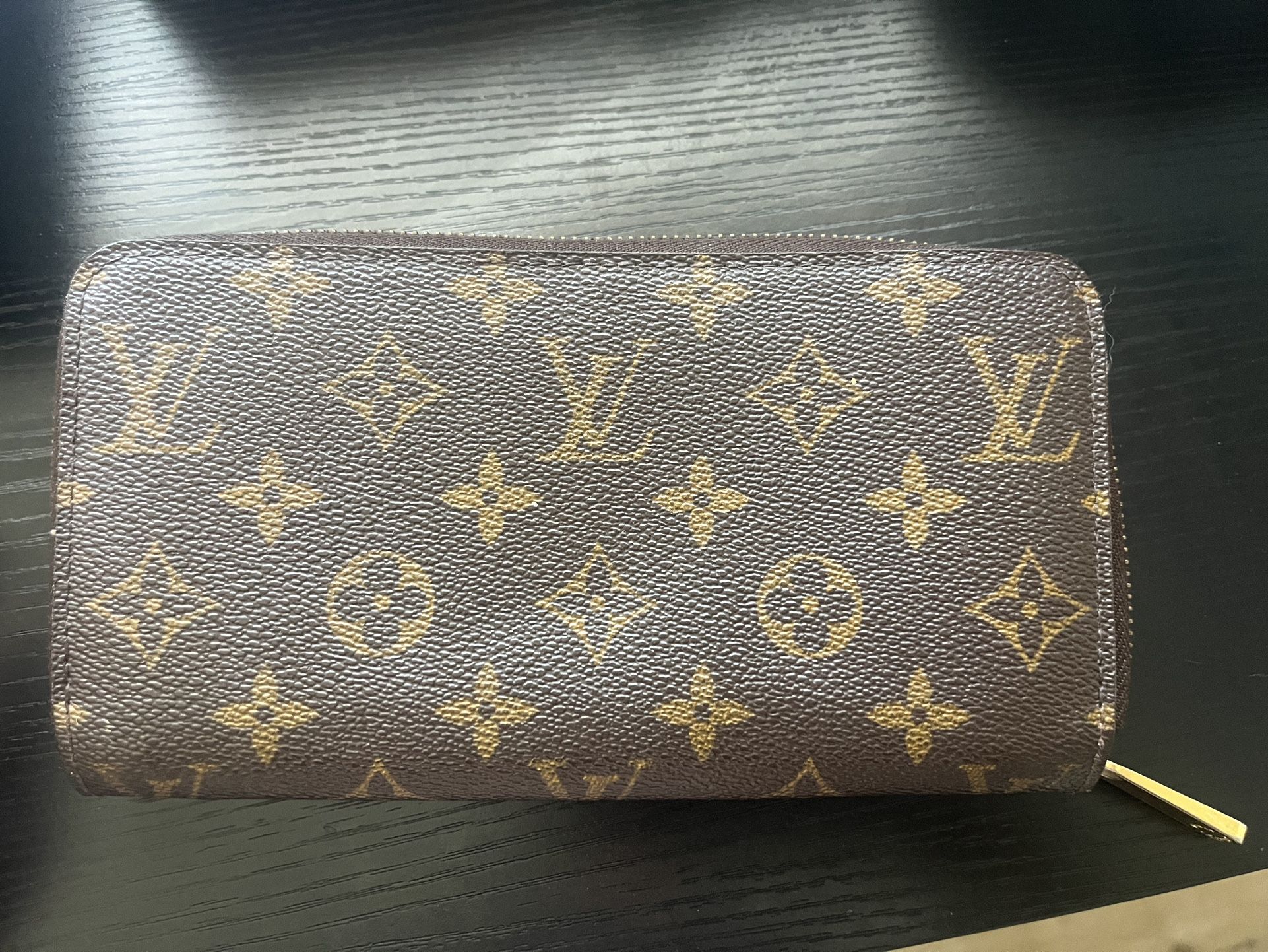 Louis Vuitton Wallet 