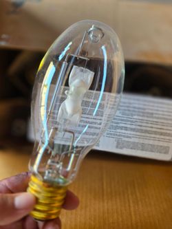 Philips 28733-4 - 175 Watt - ED28 - Metal Halide