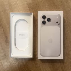 iPhone 17 Pro Max - BOX ONLY!!!!!