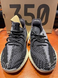 Yeezy 350 V2 Retro🔥🔥(Asriel Carbon) Size9 1/2m DS