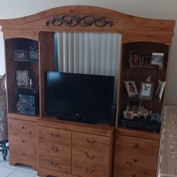 Wall Unit Console Entertainment Center