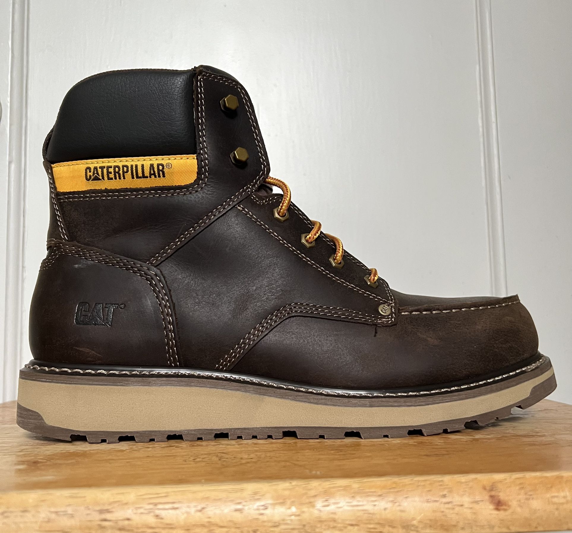 Brand New Caterpillar Men Calibrate Work Boot Size 13