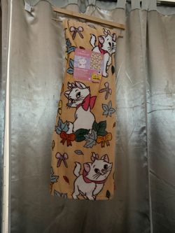 Disney Aristocats Marie Plush Throw Blanket