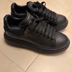 Alexander McQueen Size 9.5 