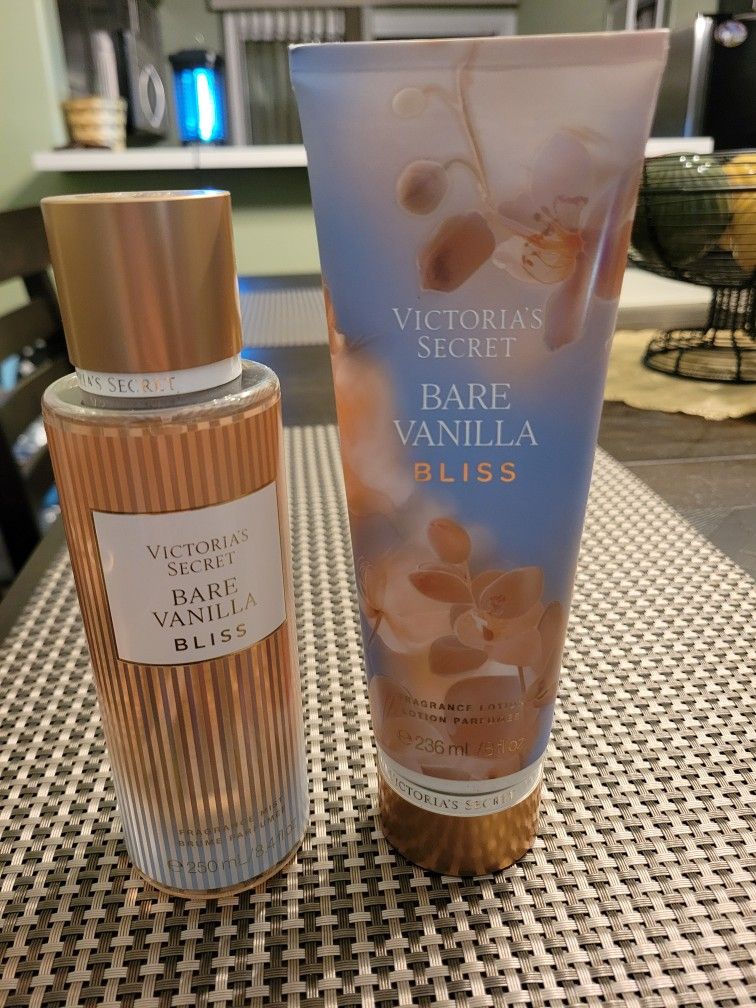 VS Vanilla Body Mist And Lotion Set