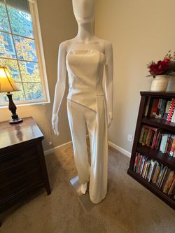All white chic outfit (wedding)
