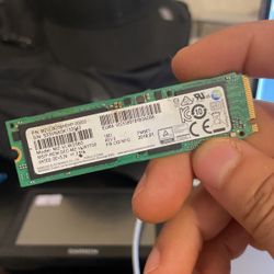 Samsung SSD SM961 256GB Solid State Drive M.2 NVMe MZ-VLW2560