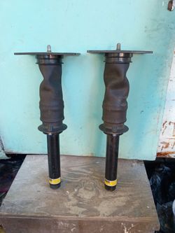 International Prostar Rear Cab Air Shock Absorbers  LIKE NEW
