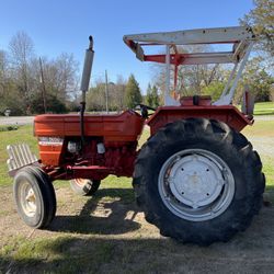 1985 Allis Chalmers  Orange Tractor 