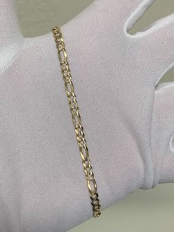 8.5" 3.5mm Gold Figaro bracelet #33106