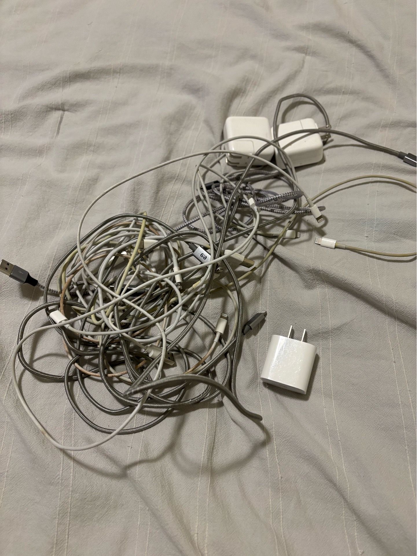 Type a and type c chargers and blocks 10 each