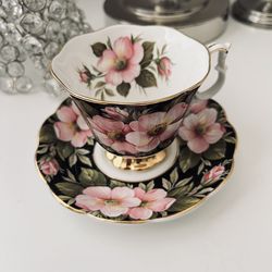 Vintage Royal Albert 1975 Bone China Provincial Flowers Alberta Rose Tea Cup Saucer
