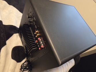 KLH Amplified Subwoofer