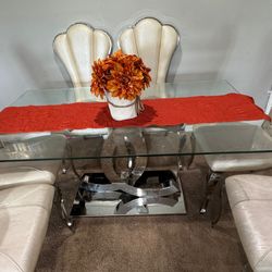 Dinning Room Chanel / Comedor Chanel 