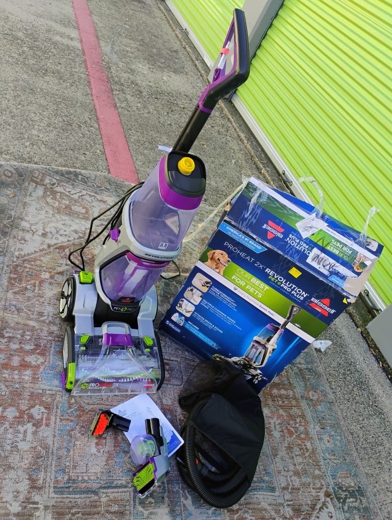 BISSELL ProHeat 2X Revolution Pet Pro Upright Deep Cleaner 3588 / New