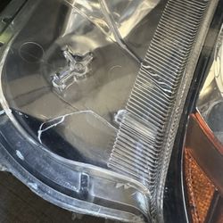 2019-2022 TOYOTA PRIUS HEADLAMP ASSEMBLY