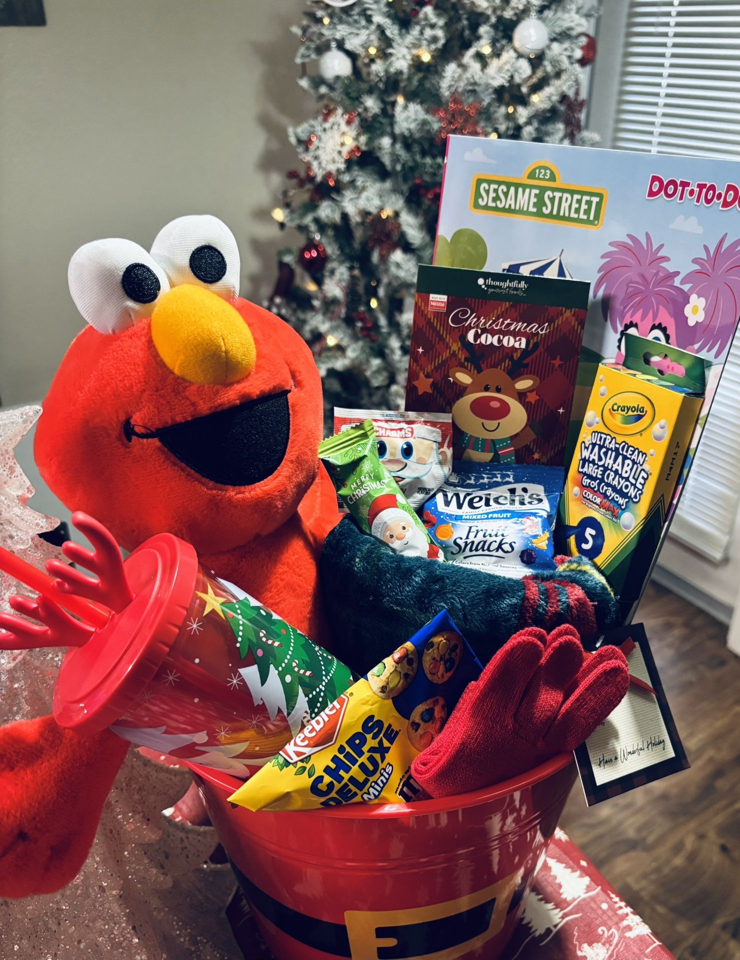 Elmo Christmas Basket