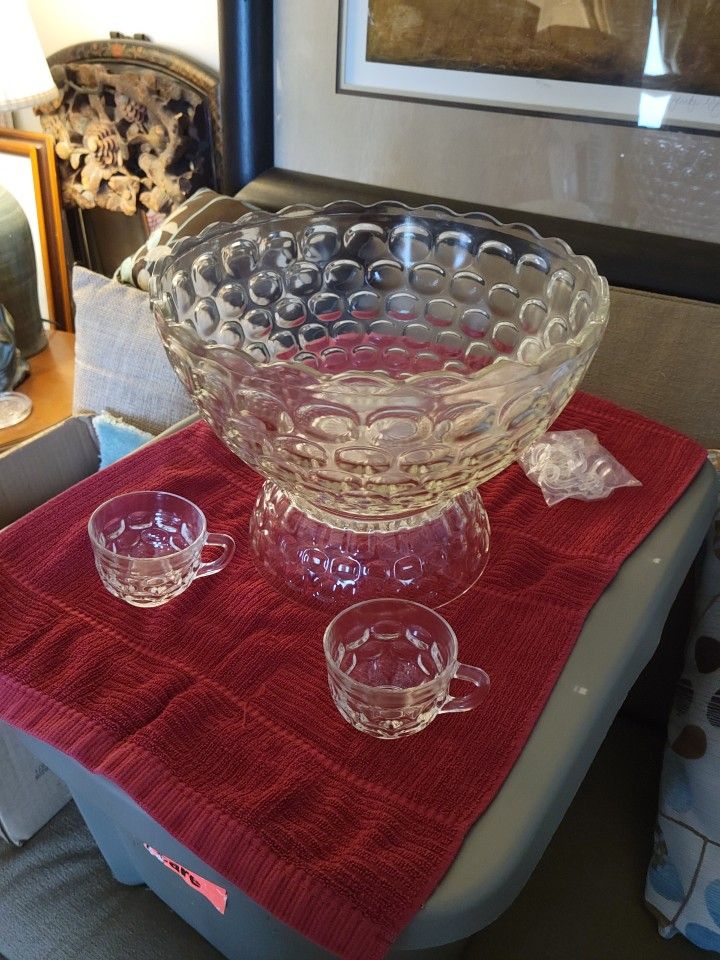 Vtg Punch Bowl - Excellent - Original Family- OBO!
